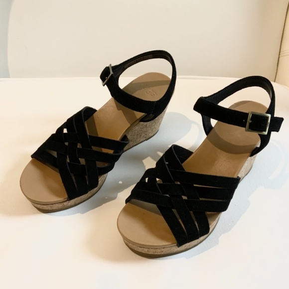 UGG Uma Black Suede Leather Cork Wedge Platform Heels Sandal Ankle Strap 9.5 - Picture 11 of 16